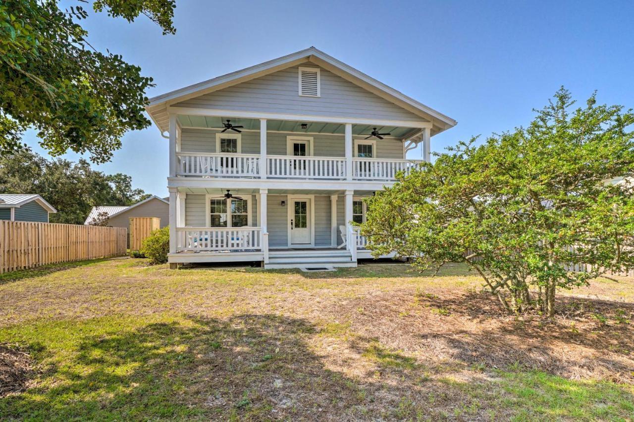 Historic Family Home Less Than 1 Mi To Long Beach! Oak Island Exterior photo